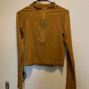 Lululemon Swiftly long sleeve half-zip